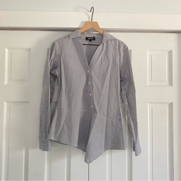 DKNY Asymmetrical Navy and White Button Down Shirt - Picture 1 of 5